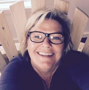 Meet your Posher, Charlene